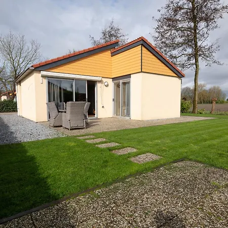 Wellness With Whirlpool And Sauna Holiday home Zevenhuizen (Zuidplas)